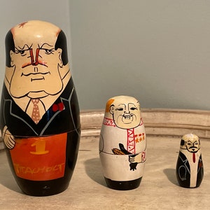 Vintage Nesting Dolls ~ Russian Leaders