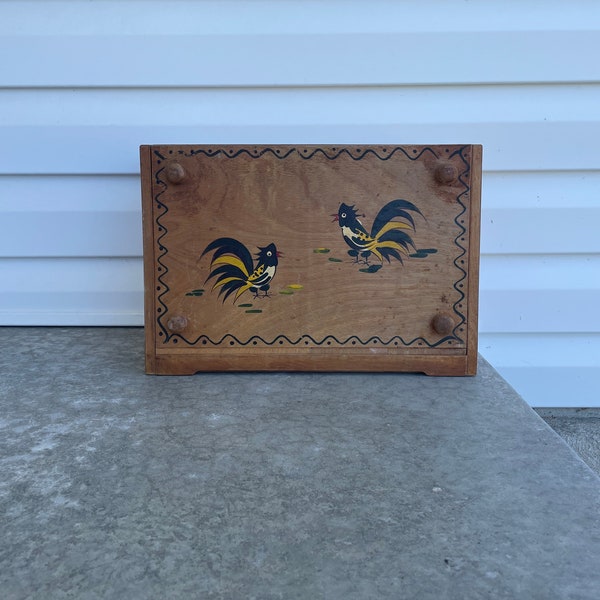 Vintage Bread Box with Cutting Board ~ Hand Painted Roosters ~ Woodpecker Wood Ware