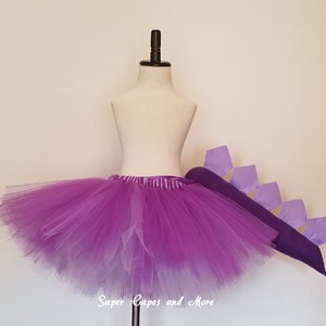 Saia tutu de dinossauro com cauda (faixa de cabeça NÃO incluída) Fantasia de cauda de dinossauro Presente de aniversário de dinossauro Fantasia de dragão (roxo com roxo claro)