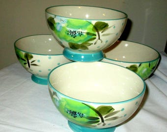 Pioneer Woman Vintage Bloom Floral Set 4 Soup Cereal Footed Bowls 6 in Wide
