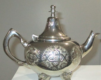 Vintage PH Double Lion Silverplate Tea Pot Beautiful & Ornate