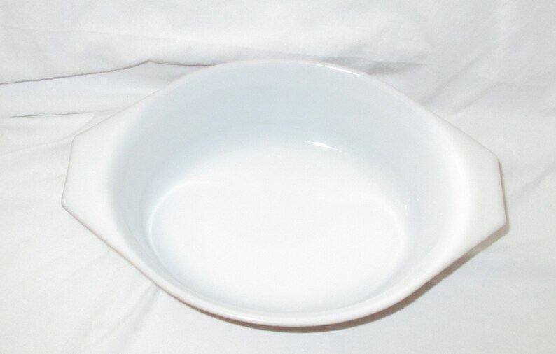 Vintage Pyrex Brown American Oval Casserole Dish 1 12 Qt