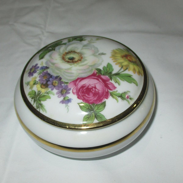 Vintage Gloria Fine Porcelain Trinket Box By Bayreuth W Germany