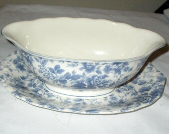 Nikko Blossom Time Blue Tea Roses Gravy Boat and Underplate