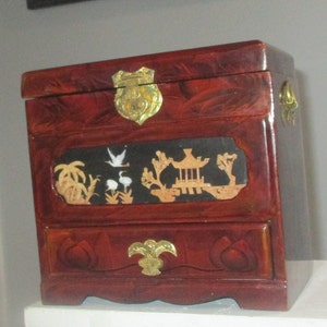 Vintage Red Lacquer Wood Musical Jewelry Box