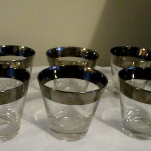 Vintage Dorthy Thorpe Platinum Rim Bar Glasses On Rocks, Old Fashion&#39;s  etc