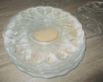 Vintage Clear Glass Plates With Embossed Hearts Rims 8 in Set of 6