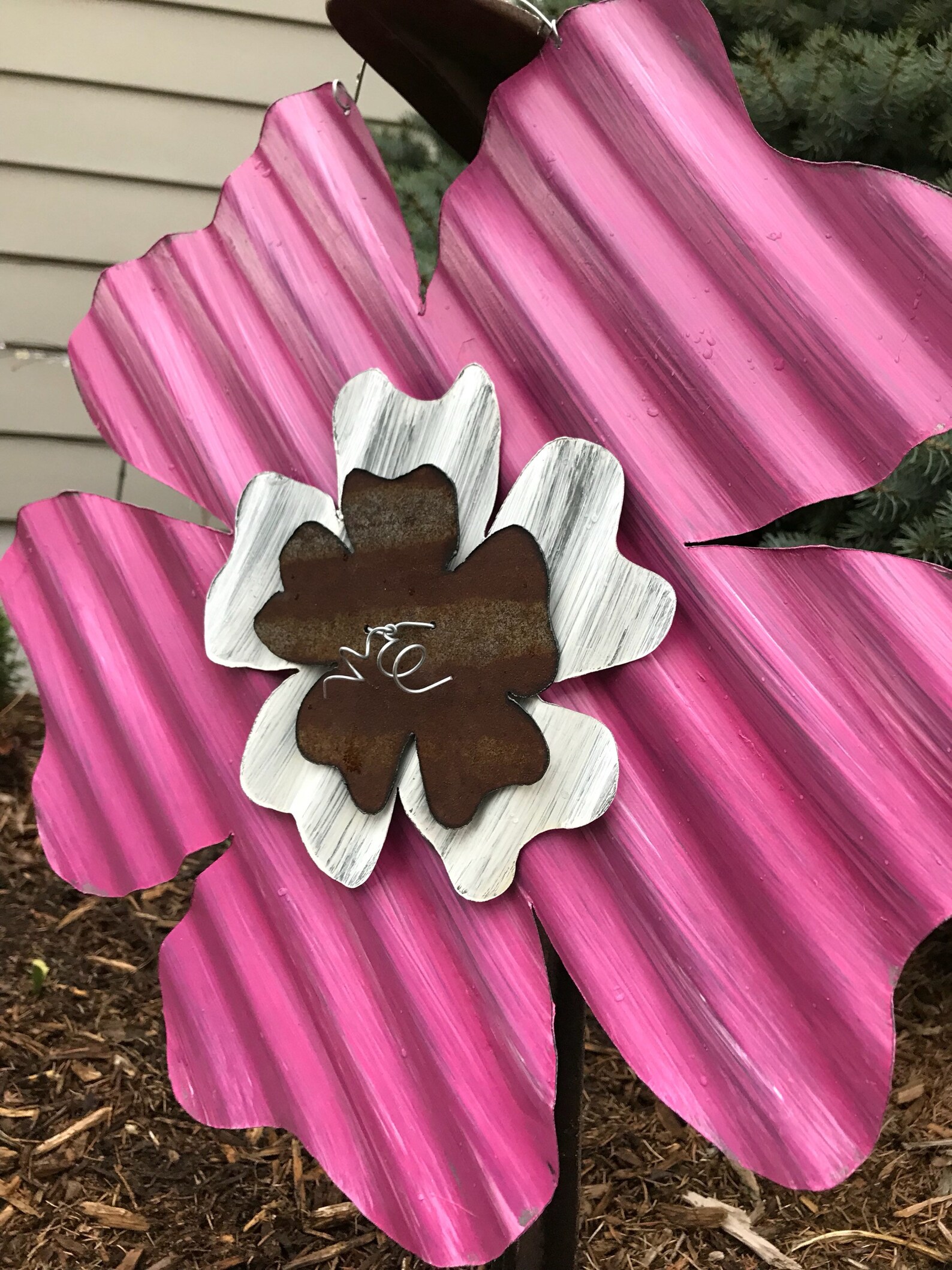 Corrugated Tin Flower / Tin Dogwood Flower / Handpainted Tin Etsy