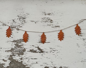 tin oak leaf banner / rusty tin leaf decor / oak leaf fall decor