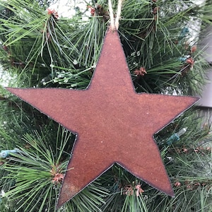 tin star Christmas ornaments / tin stars / rusty tin star ornaments / vintage tin ornaments