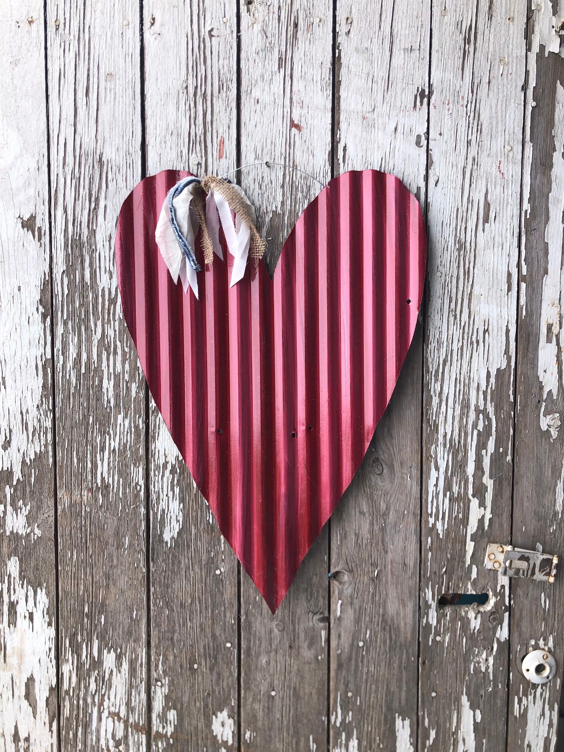 Corrugated metal heart (16”) - Spring decor - Valentines Day decor - H –  Creekside Cottage Designs