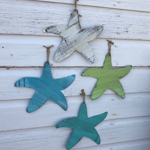handmade tin starfish wall hanging / beach bathroomdecor / beach house decor / lake house decor