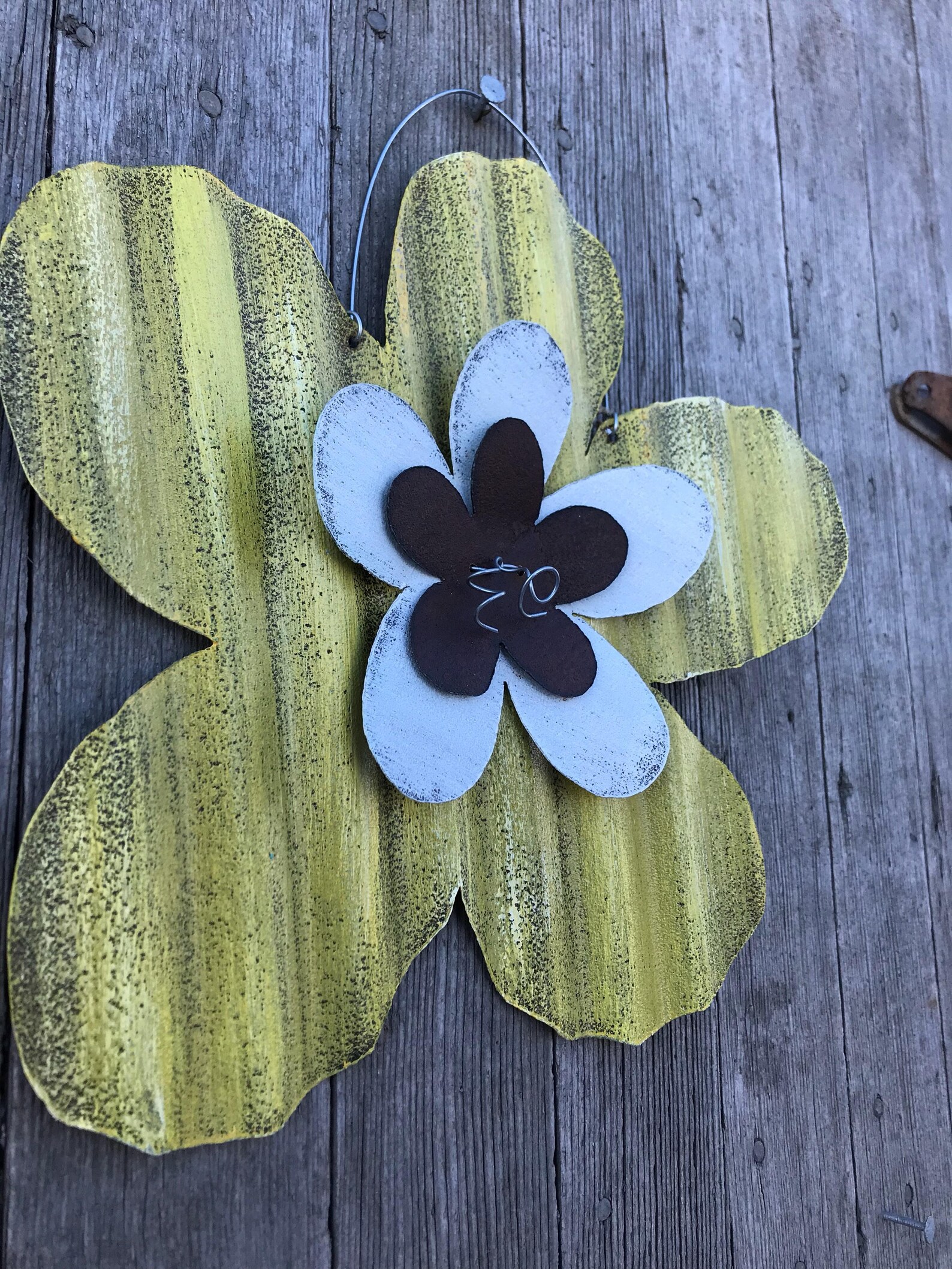 Corrugated tin flower / rustic tin flower / rustic tin garden Etsy