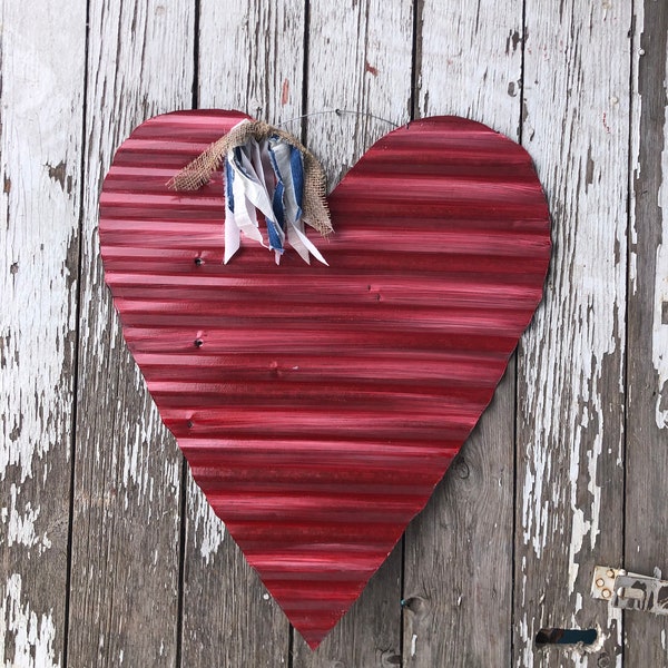 corrugated tin heart / rustic tin heart / rustic tin valentine decor / metal hearts