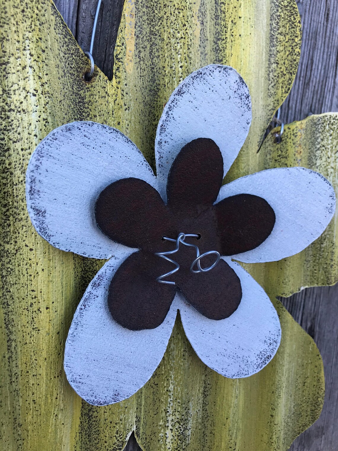 Corrugated tin flower / rustic tin flower / rustic tin garden Etsy