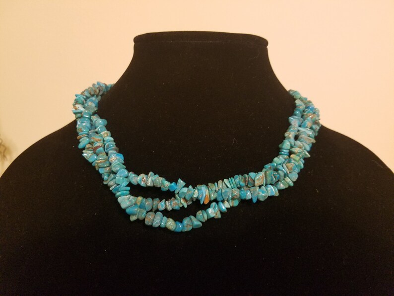 Natural Turquoise Beaded Necklace