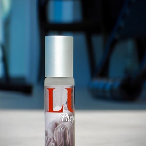 Lust Pheromone Oil - X-tra Strength Formula!  

The most potent, BEST Smelling Pheromone Oil on the Market.