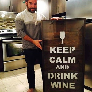 BIG Cork caja de vino 24inches X 48inches &#39;&#39; Mantener la calma... &#39;&#39; | Caja A Bouchon 24Pouces x 48Pouces &#39;&#39; Mantener la calma... &#39;&#39;