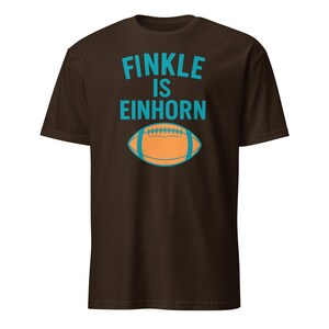 Finkle Is Einhorn -  Unisex T-Shirt