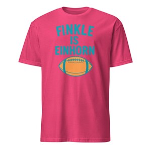 Finkle Is Einhorn -  Unisex T-Shirt