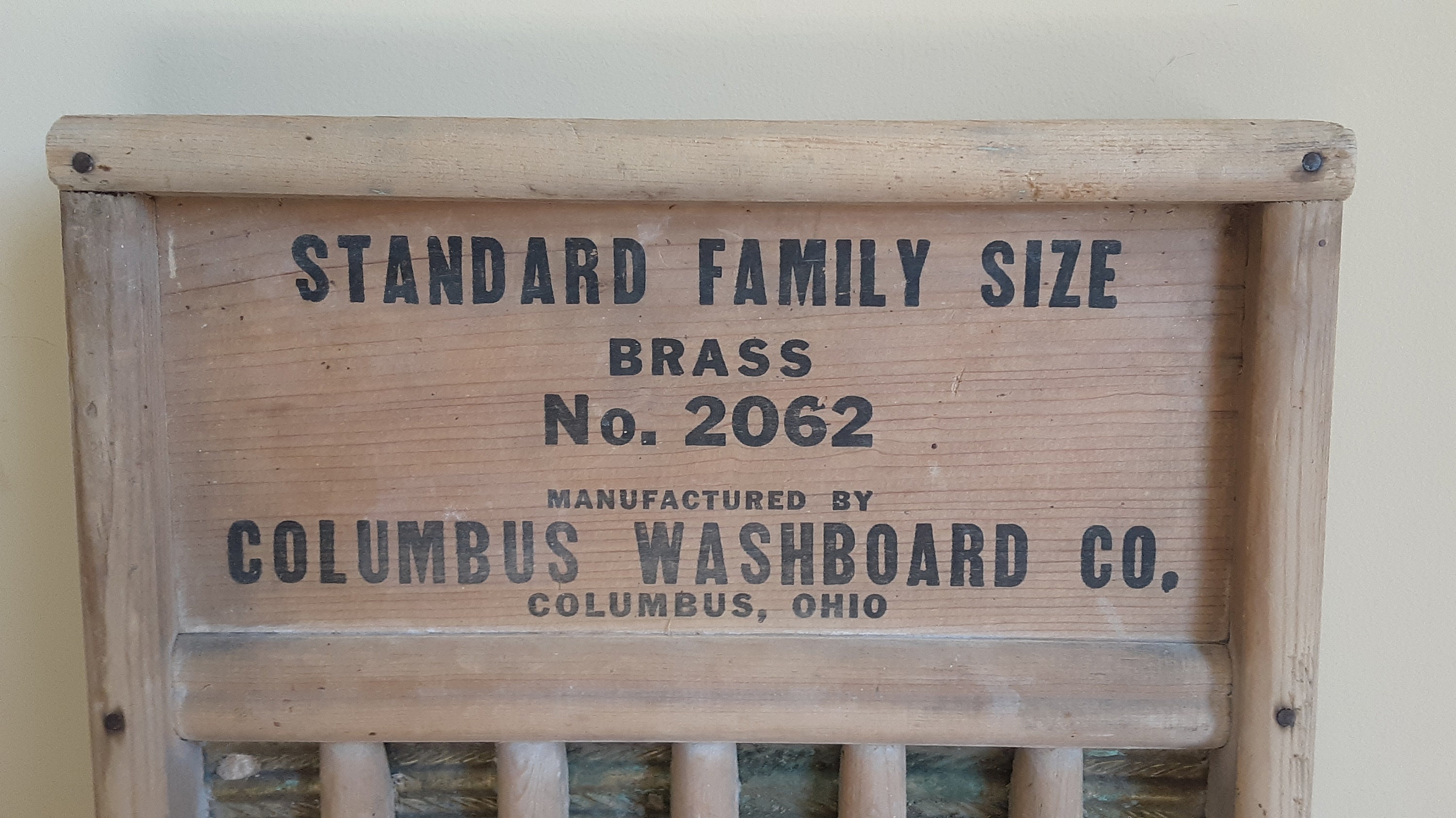 Vintage Maid Rite NO 2062 Brass Washboard Standard Family Size Columbus
