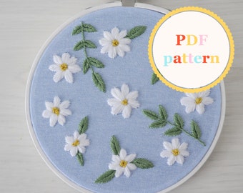 Daisy Embroidery Hoop Art •  Floral Embroidery •  Daisy Embroidery Hoop •  Floral Embroidery Art • Floral Hoop Art Embroidery