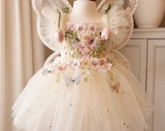 Vestido macacão e asas Willow Butterfly na cor marfim