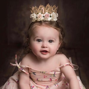 Gold Crown in Ivory, Blush and Peach
