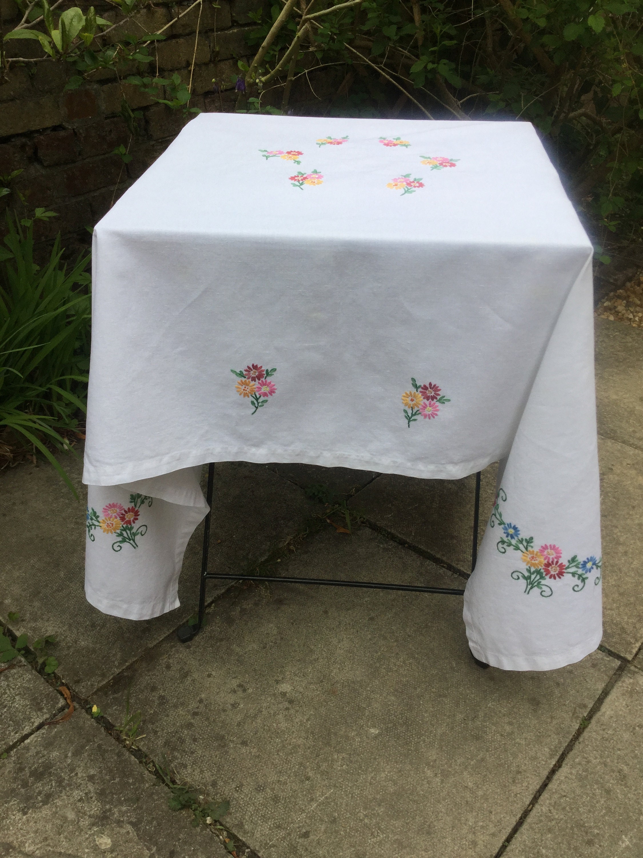 Embroidered Tablecloth Vintage 1960s Etsy India