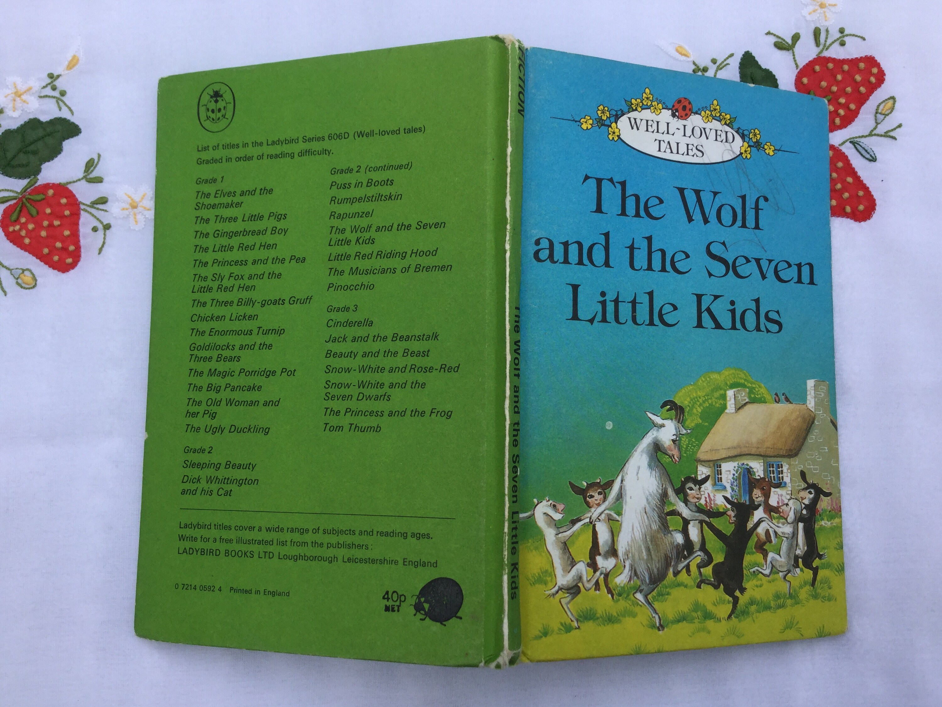 洋書  Family Ladybird Books 洋書 Family Ladybird Books Ladybird Book, Vintage Ladybird