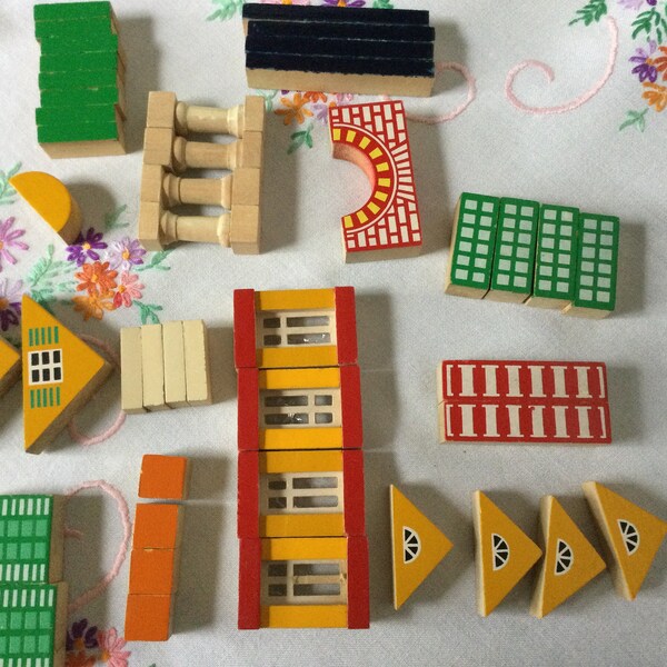 German Erzgebirge wooden blocks - 44 pieces