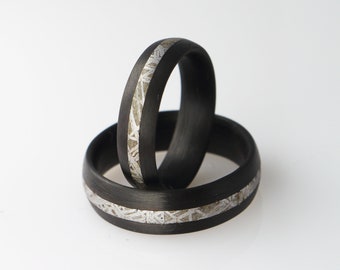 Carbon rings with meteorite (pattern no.334)