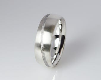 Silver ring with meteorite stripes (pattern no. 261)