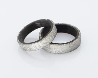 Carbon rings with meteorite (pattern no. 335)
