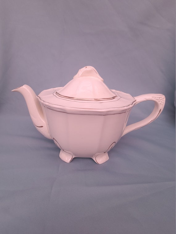 Vintage Alfred Meakin Teapot Ivory With Gold Trim Etsy Australia