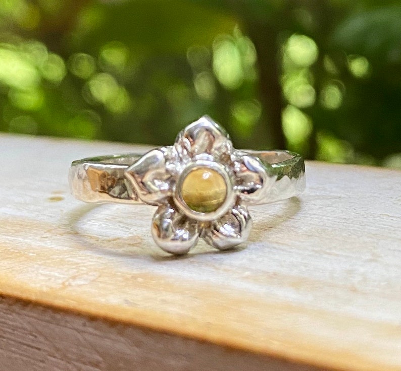 Sterling Silver with Hammer Textured Band Citrine Flower Ring