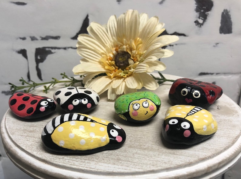 CUTE BUGS, Painted Rocks, Dragonfly, Bee’s, Turtle, Ladybug, Snail ...