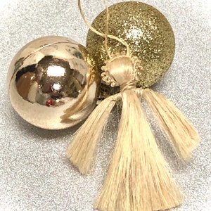 Angel ornaments, vintage, rustic, straw doll, Scandinavian style, set of 4, natural fibers