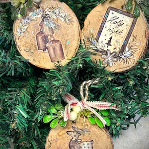 Wood slice Christmas ornaments, vintage style, farmhouse decor, rustic