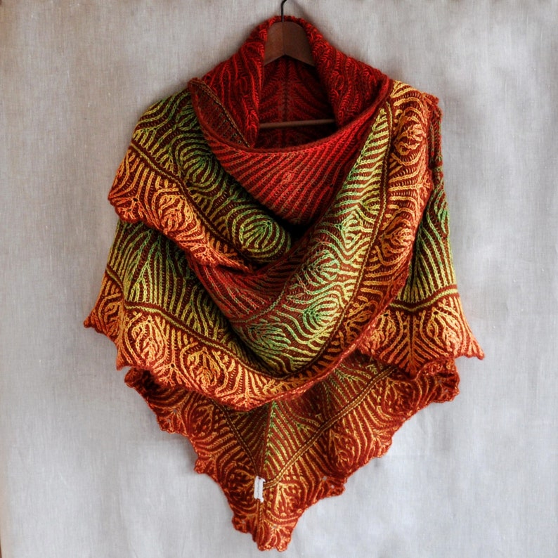Brioche stitch. Knitted shawl. Women Knitted stole. Triangular Etsy