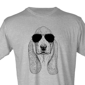 Bassett Hound In Sunglasses - Vintage Style Hipster Unisex Tee