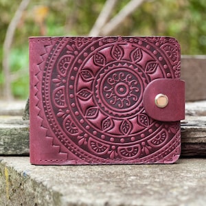 Cartera pequeña de mujer burdeos con cartera mandala / boho, cartera mujer cuero, cartera mujer linda, cartera mujer pequeña, cartera burdeos