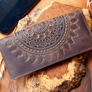 Brown leather wallet Boho with mandala | leather wallet women's, Leather Long Wallet, brown leather purse, women's leather wristlet wallet