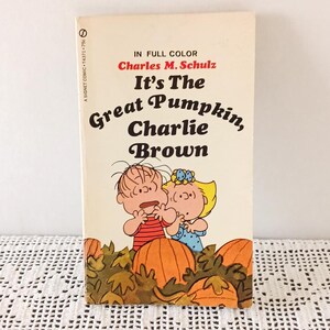 It's The Great Pumpkin, Charlie Brown First Edition Soft Cover Paperback Book includes *Free Shipping*