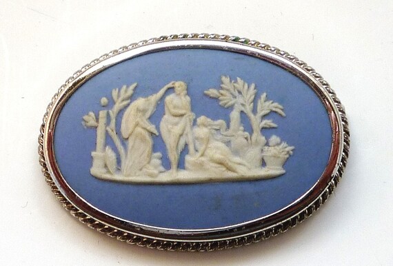 Vintage 1970's Wedgwood Cameo Powder Blue Jasperwa