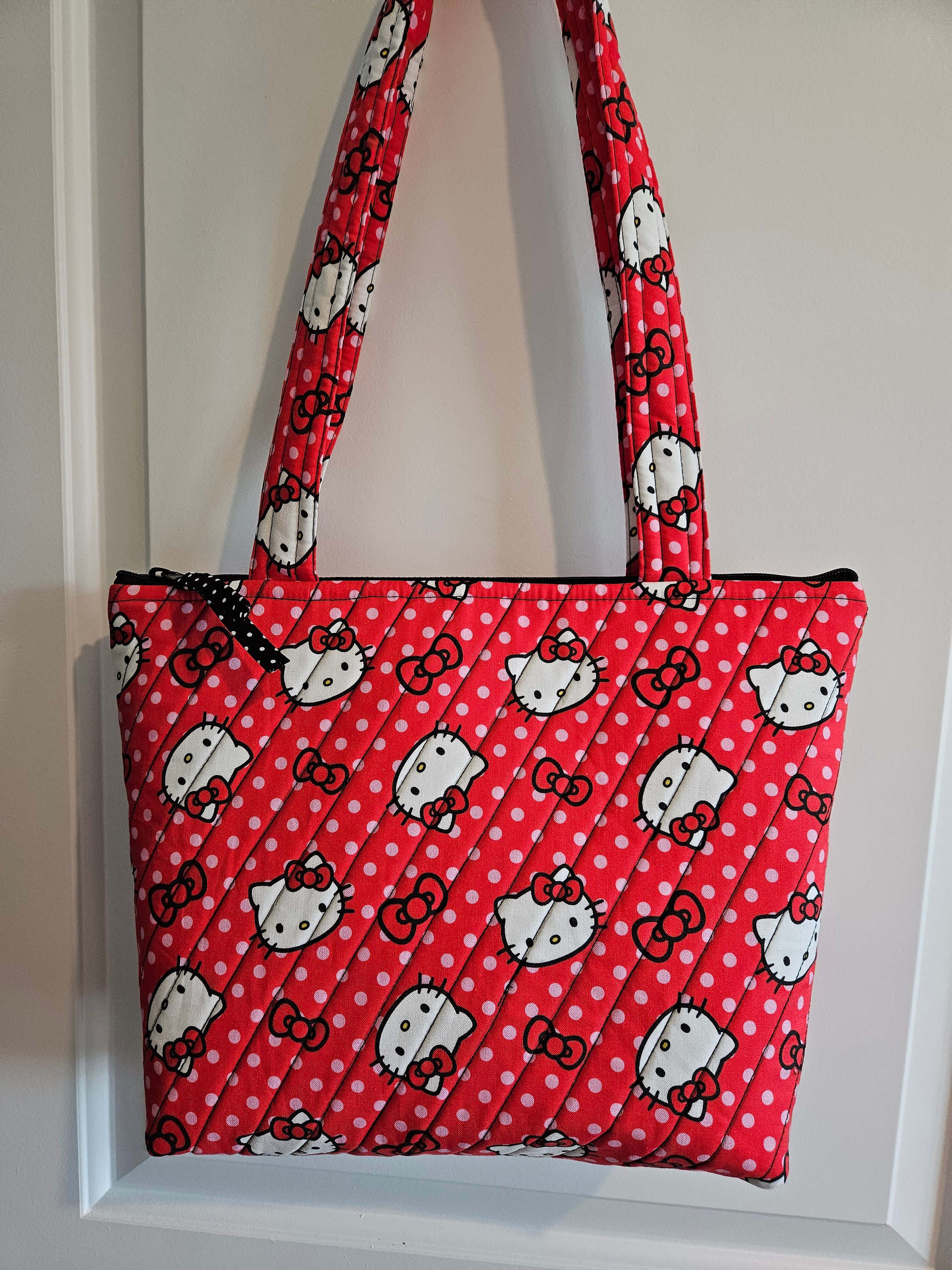 Hello Kitty Quilted Traditional Zipper Top Tote Bag, Everyday