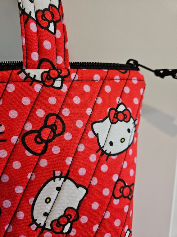 Hello Kitty Quilted Traditional Zipper Top Tote Bag, Everyday