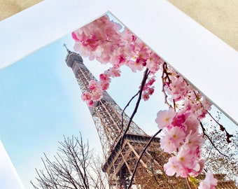 Paris, France Illustrated Physical Print(s) | 5x7 |  Illustrated Physical High Quality Print(s) | Frame Not Included
