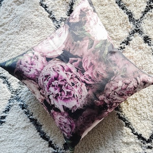 16” x 16” Designers Guild "Vespertina Blossom" pillow cover