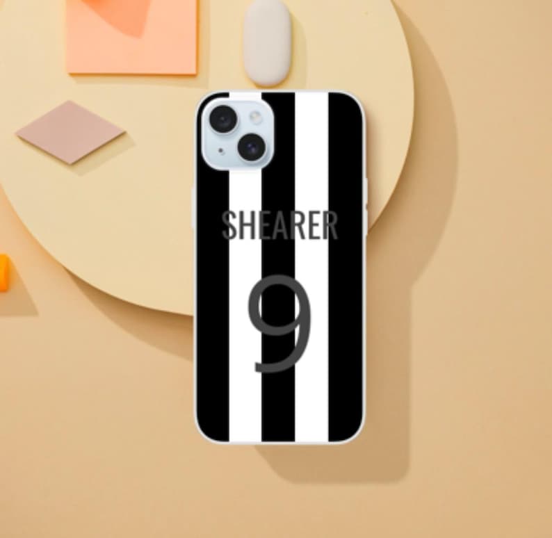 Funda para teléfono con la camiseta de fútbol número 9 de Alan Shearer - Leyenda del Newcastle United - ¡Flexible y duradera! imagen 3